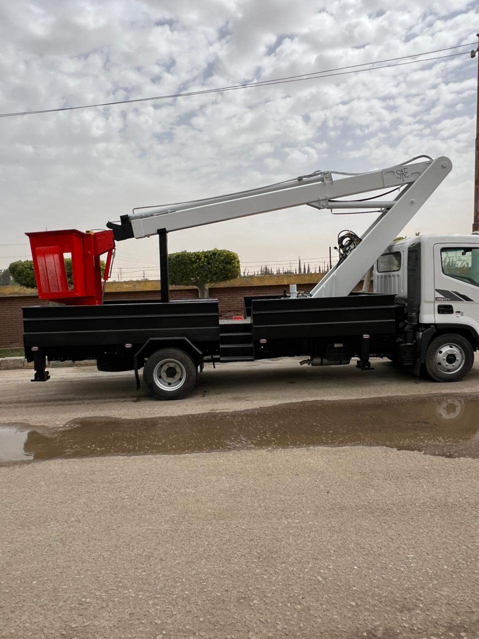 Worldwide freight services